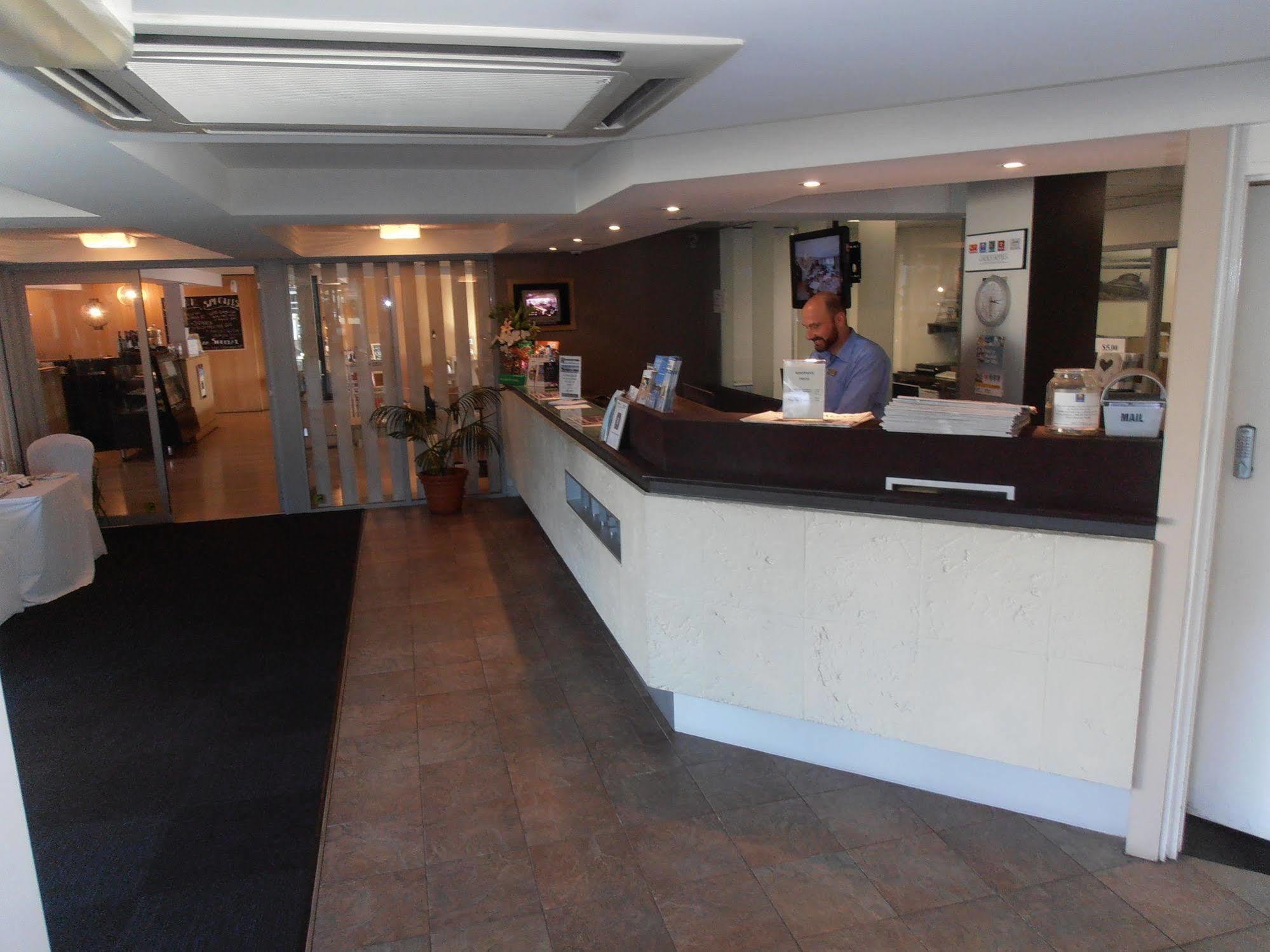 Haven Marina Motel Adelaide Exterior foto